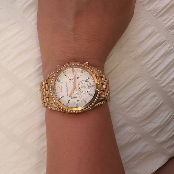 Rose Gold Michael Kors Watch - Picture 6 of 8